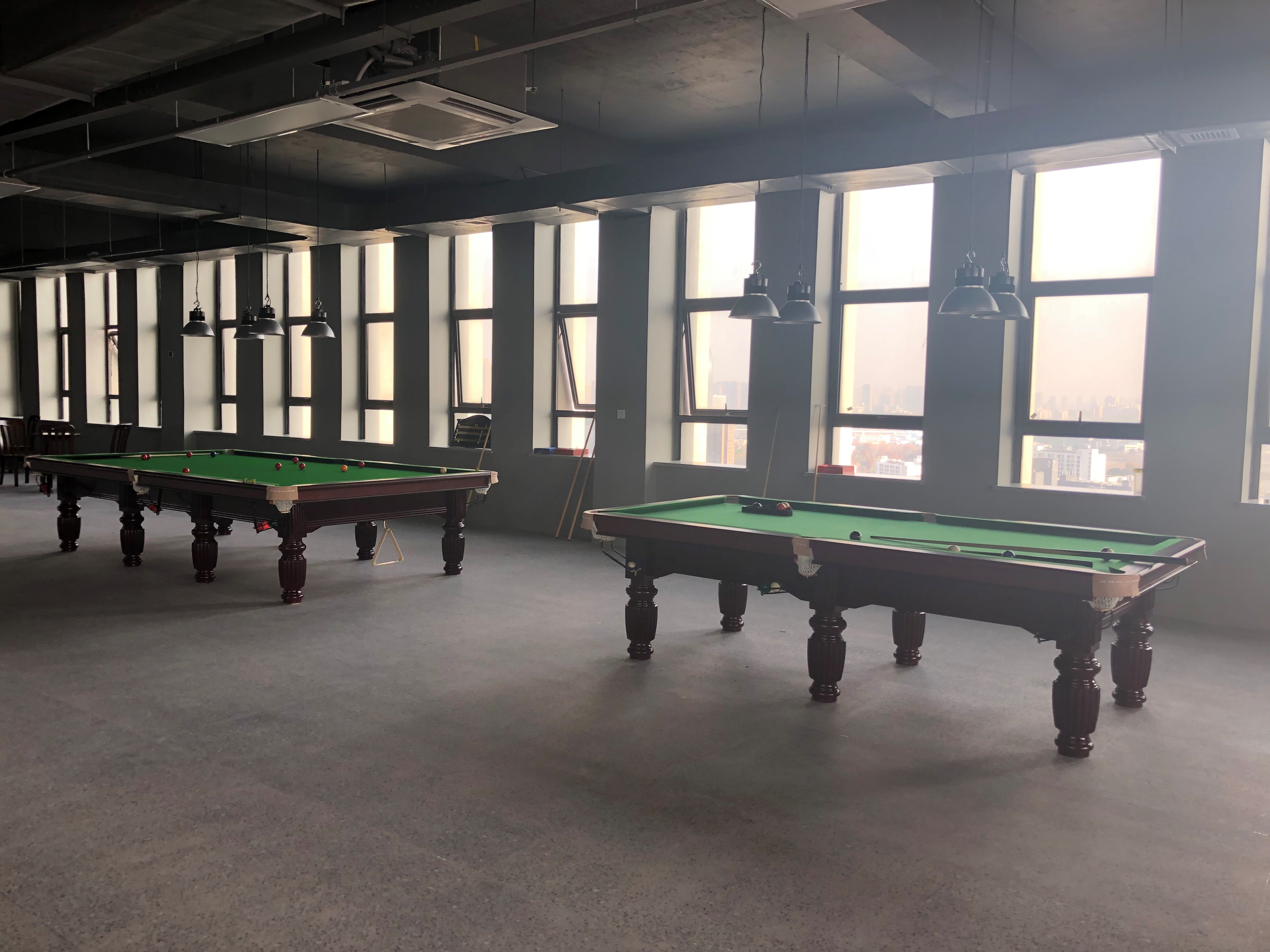 3868la天河总站(集团)股份有限公司 - Make It Possible