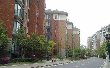 3868la天河总站(集团)股份有限公司 - Make It Possible