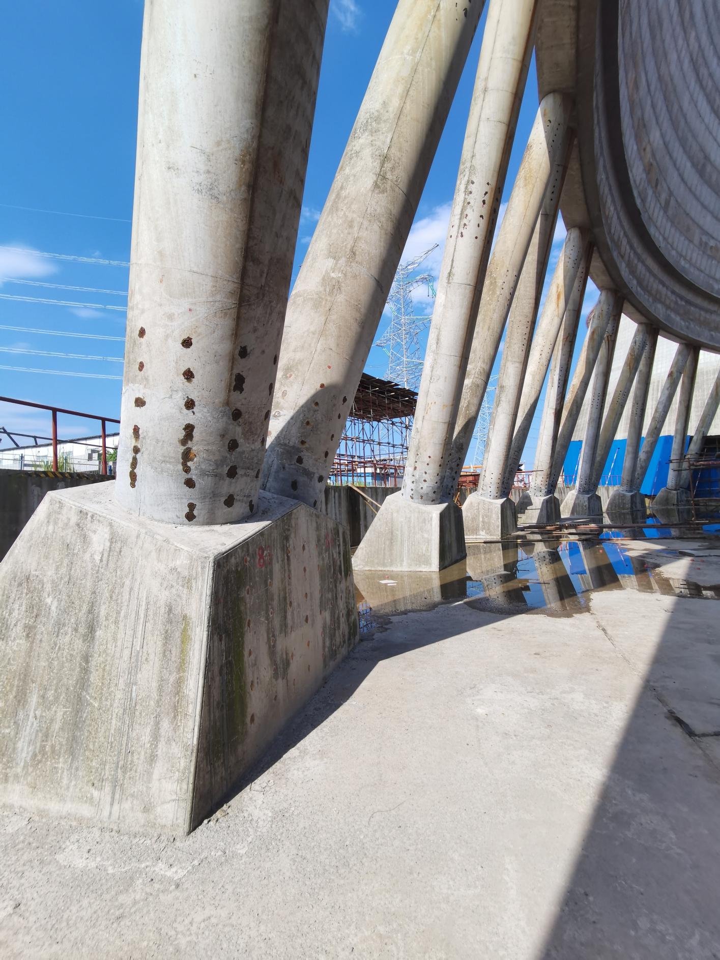 3868la天河总站(集团)股份有限公司 - Make It Possible