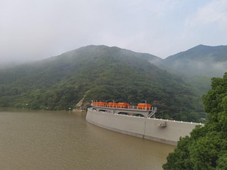 3868la天河总站(集团)股份有限公司 - Make It Possible