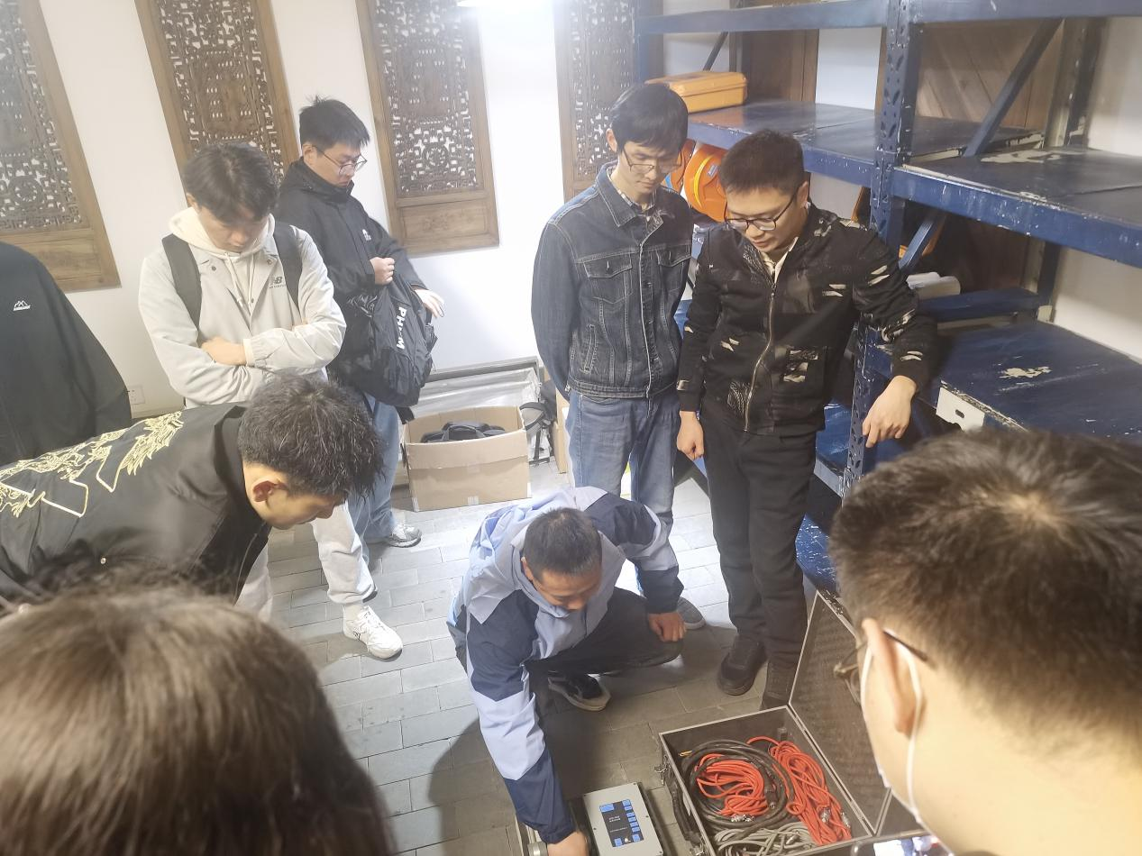 3868la天河总站(集团)股份有限公司 - Make It Possible